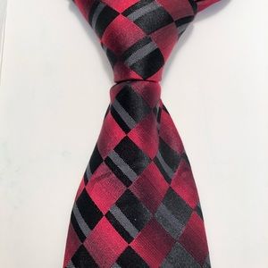 3/$20 💥Bugatti Red & Black 100% Silk Tie
